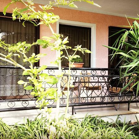 Apartament Evripides Vintage Airport Spáta Zewnętrze zdjęcie