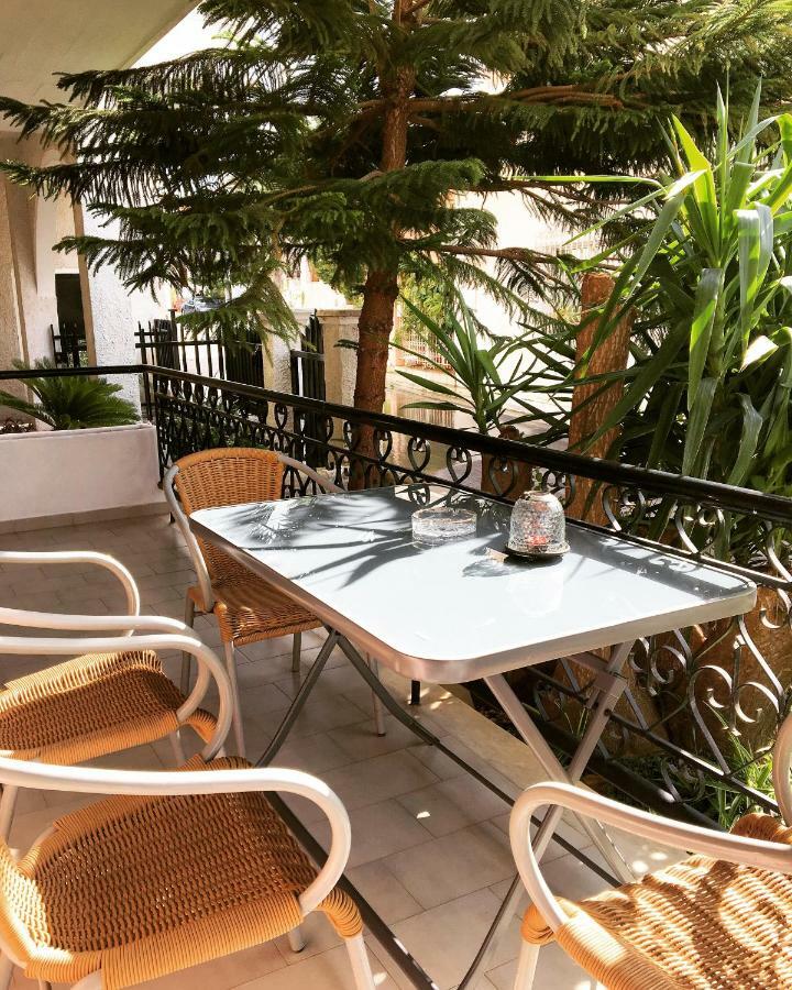 Apartament Evripides Vintage Airport Spáta Zewnętrze zdjęcie